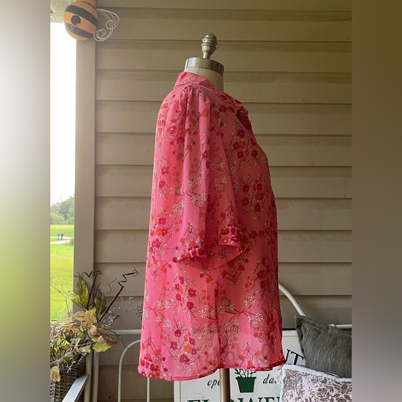 Like New (No Brand) Floral Pink Lightweight Women's Top | Size L - Picture 5 of 8